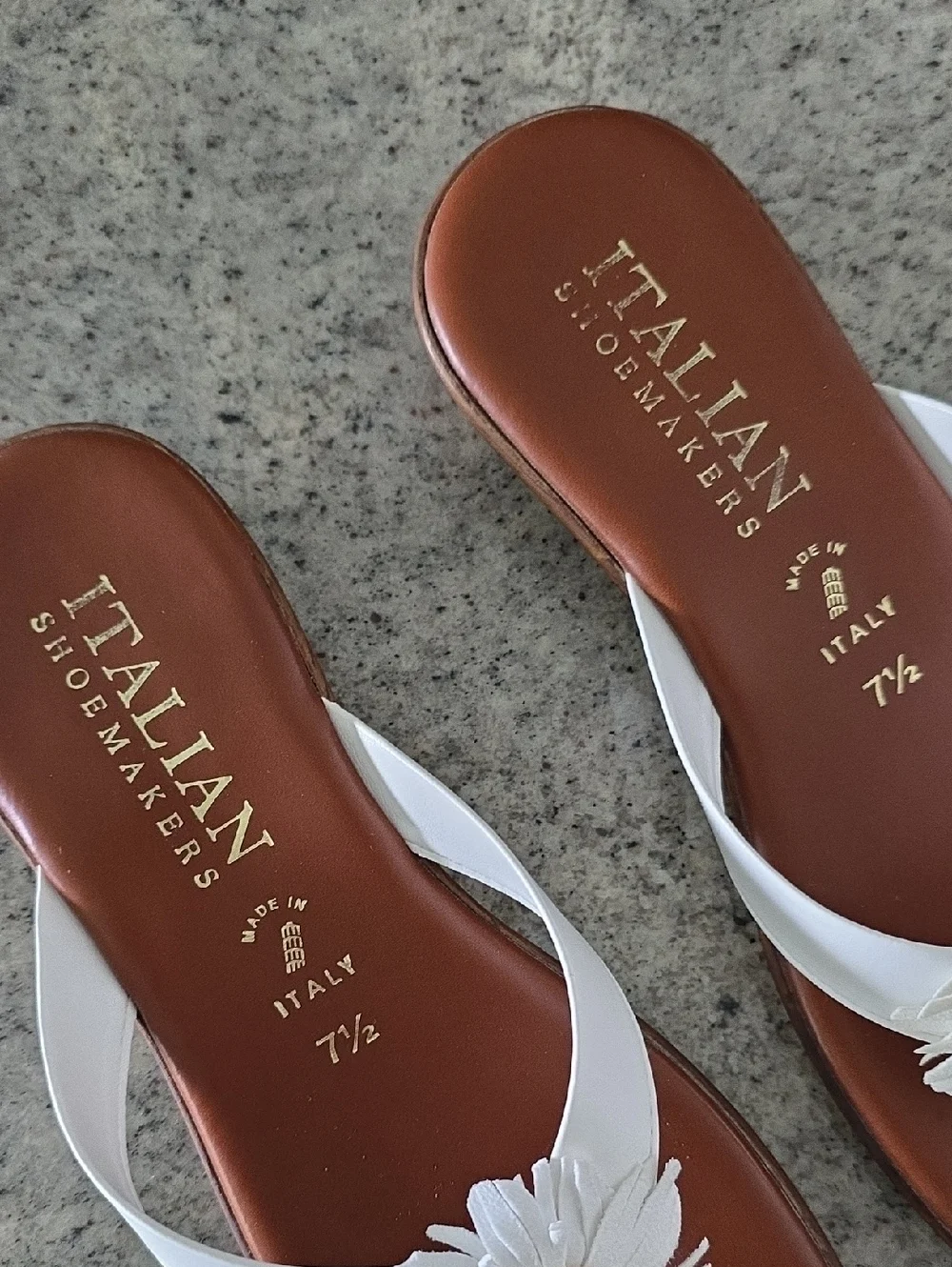 Italian Shoemakers White Floral Leather Slide Sandals